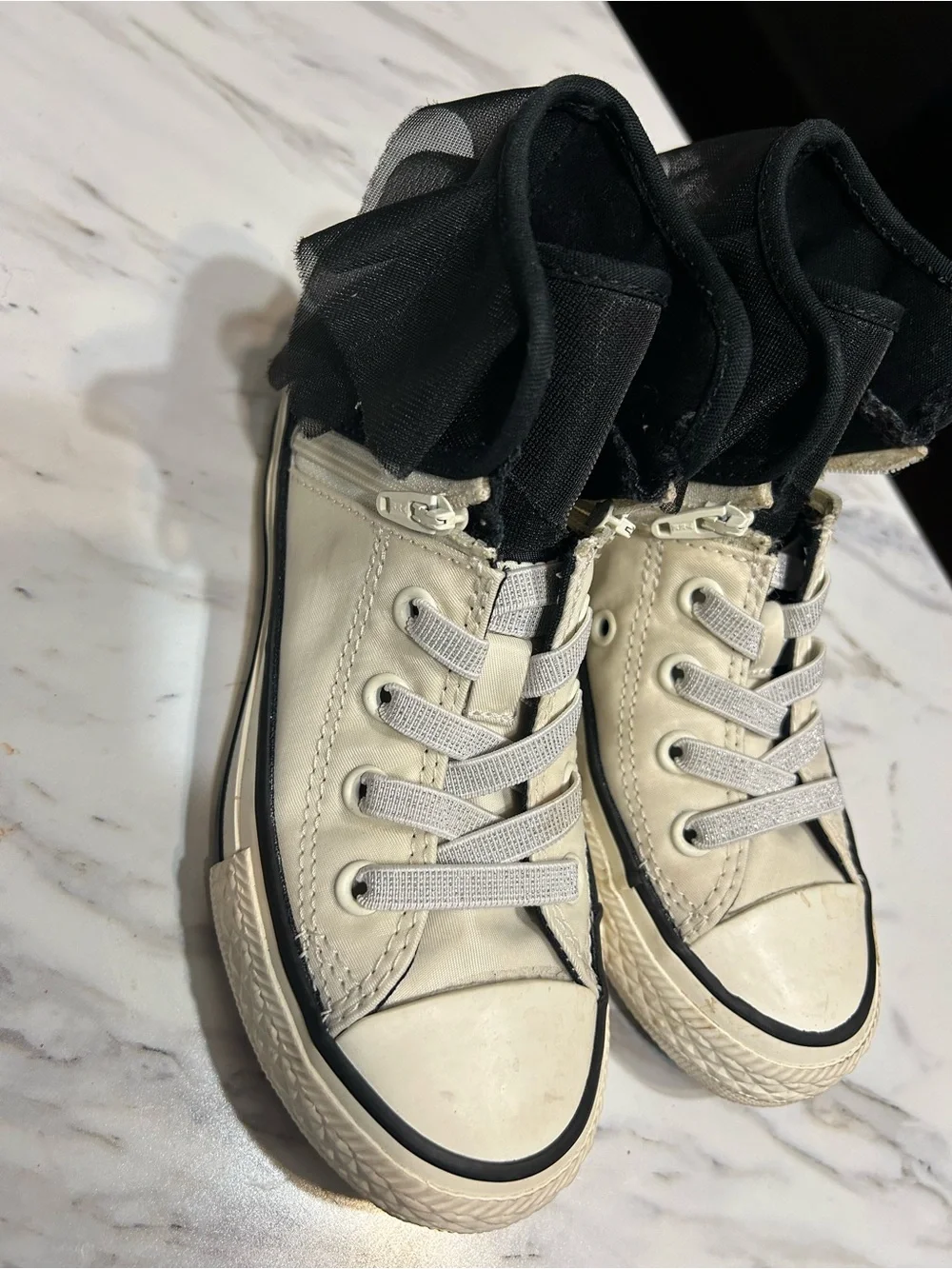 Converse Kids High-Top Sneakers in Beige and Black